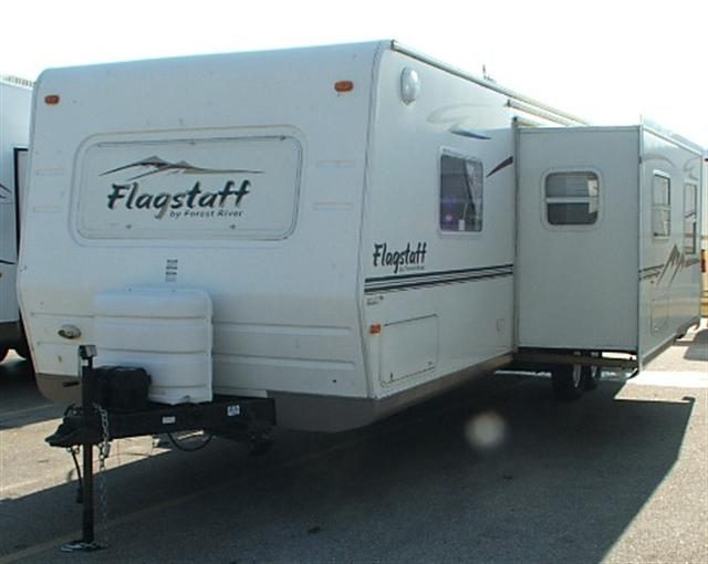 Used 2005 Forest River Flagstaff 831QBSS Travel Trailer For Sale
